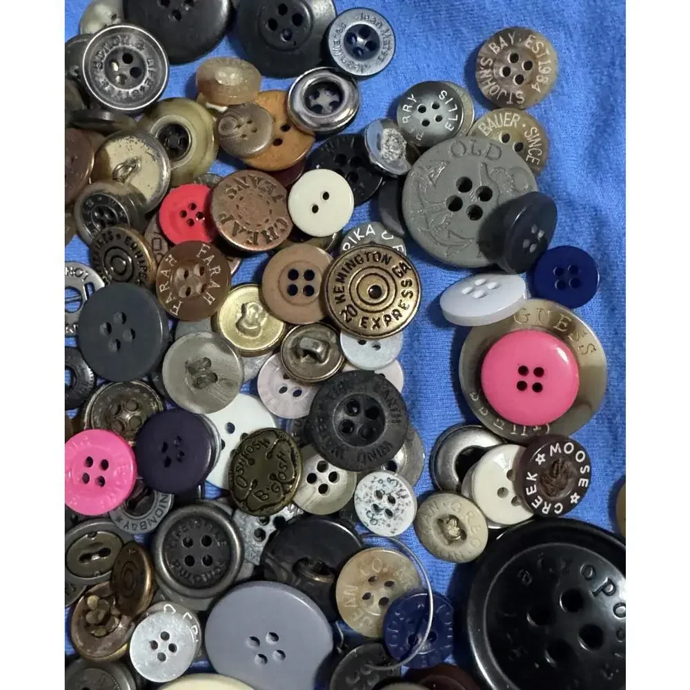 Lot of 500 + Sewing Buttons Designer Branded Nike, Moose Creek, Eddie Bauer, etc